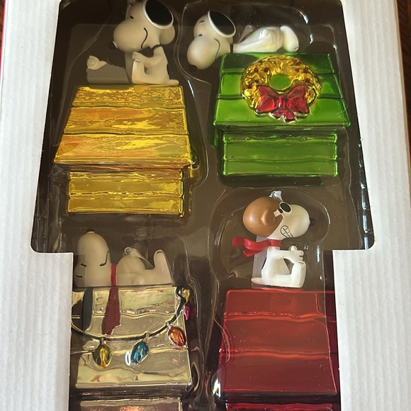 Hallmark Peanuts Christmas Ornaments - Picture 2 of 9